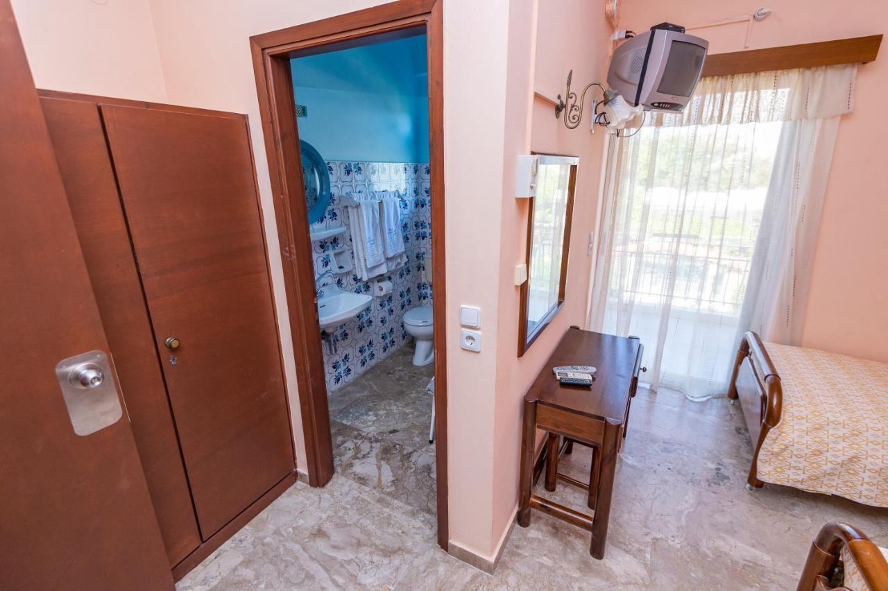 Hotel Agamemnon Beach Agioi Apostoloi  Exterior photo